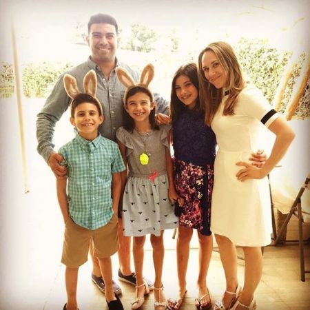 Scarlett Estevez with her parents and siblings 